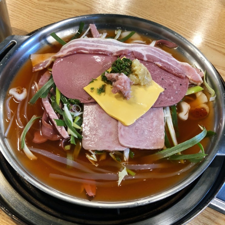  올해 내가 먹은 최고의 음식은? 부대찌개