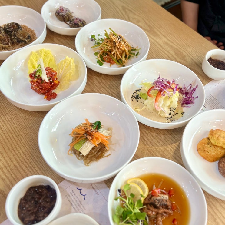  충북 진천 맛집 생거진천의 건강한 한정식 신궁전