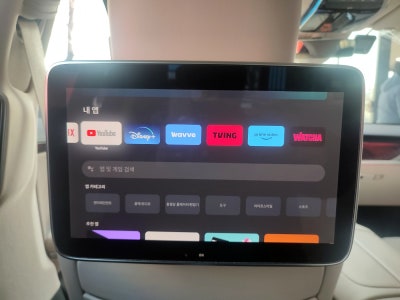 벤츠 S클래스 S580 W223 - 2열 모니터 , 구글 캐스트 매립을 통해 안드로이드 모니터로 활용하기