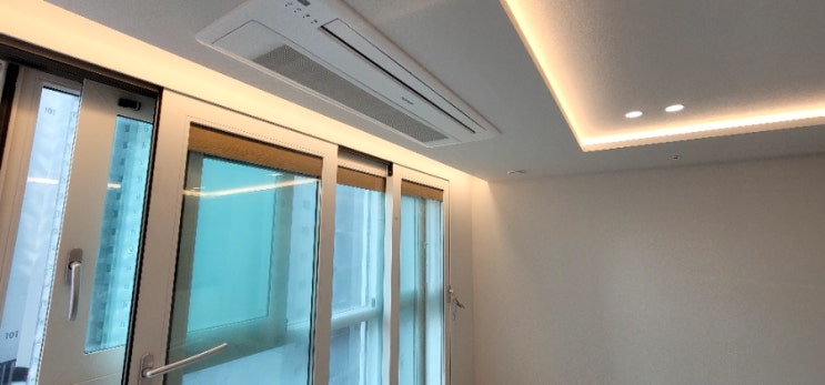  강남구 대치동 래미안 대치 팰리스 아파트 시스템 에어컨 도색,청소 / 에어컨 변색 : 원인과 해결 방법