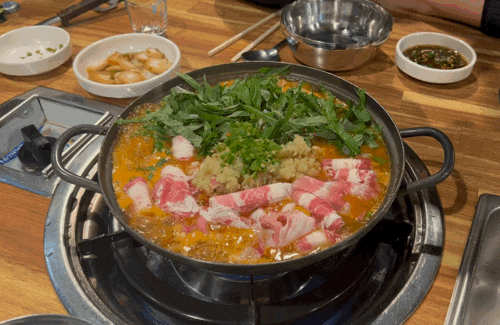  포항 쌍사 곱창전골 맛집 ‘일팔식당’