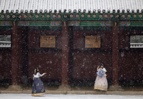 [주말 날씨] <b>주말 전국</b> 차츰 눈·비...1월 1일은 맑아 '해돋이 가능'