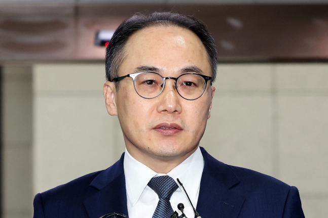 [<b>신년사</b>] 이원석 검찰총장 "사법 정쟁화 시도 우려...죄 지으면... 