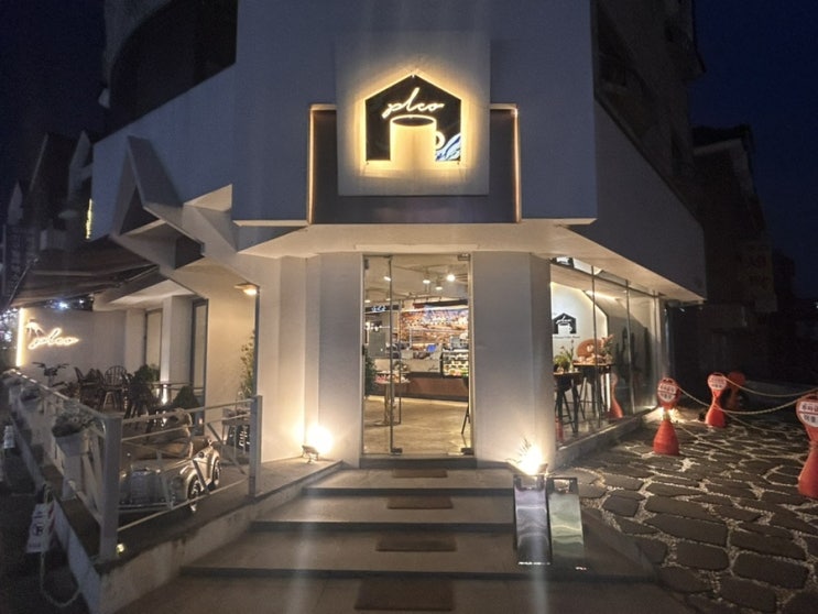  [ 일산 밤리단길 카페 더플코 ]