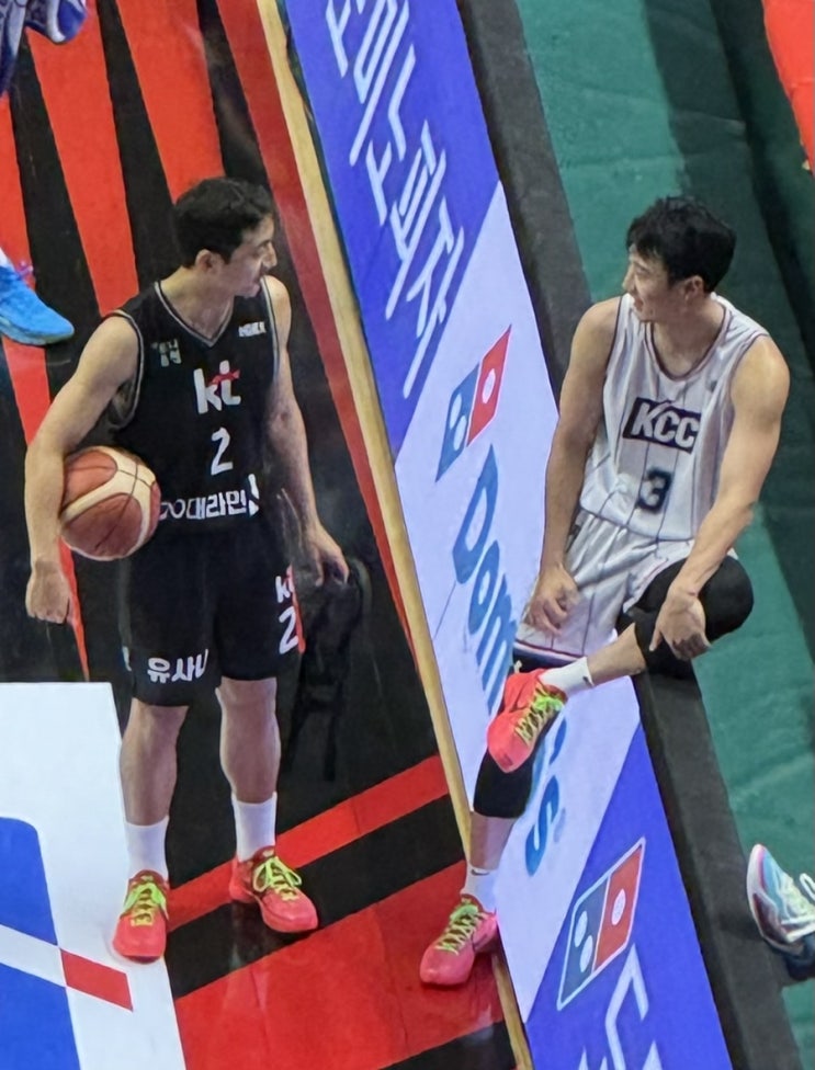 <b>KCC</b>:KT 경기 3층 G3구역 11열 27~30번 직관 후기(<b>허웅</b>, <b>허훈</b>... 