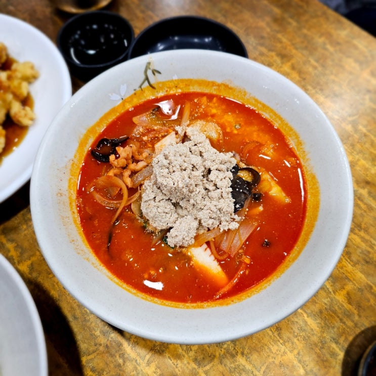  구미 봉곡동 맛집 천안문 수요미식회방영 흑미면 짜장 알짬뽕맛집