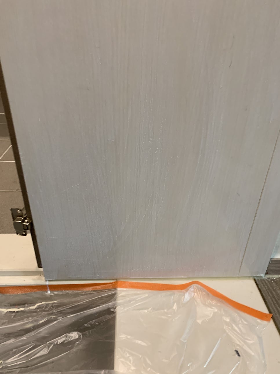 팬트리장 긁힘 보수 가능한 곳