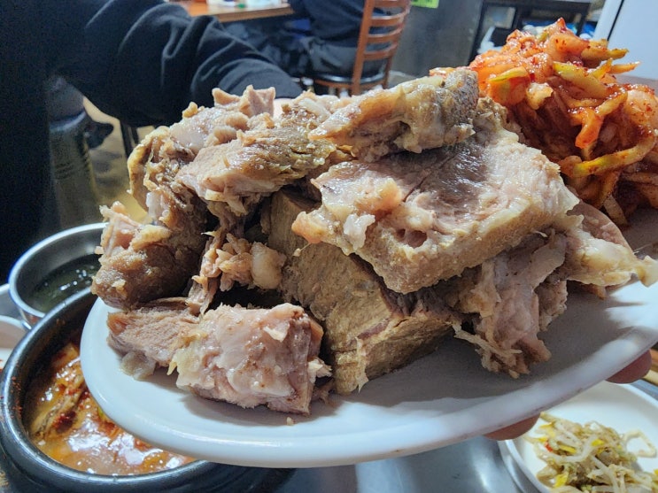  서울대벤처타운역 노포맛집 정원쌈밥보리밥