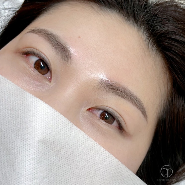  광진구 건대눈썹문신 디자인 가까이서 봐도 너무 자연스러워요