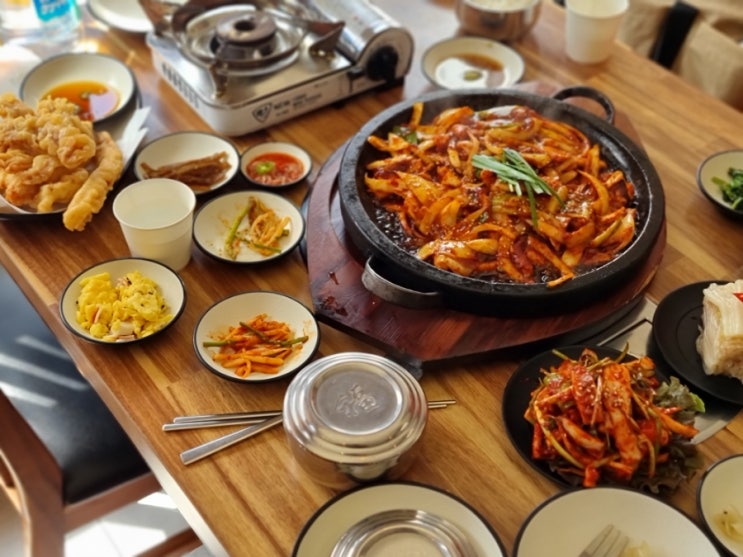 서울 마곡 회식장소로 추천하는 오적회관 본점! 오적한상으로 푸짐한 오징어요리 즐겨요 서울 마곡 회식장소로 추천하는 오적회관 본점! 오적한상으로 푸짐한 오징어요리 즐겨요