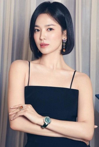 <b>송혜교</b> '<b>노희경</b> 작가 신작 출연 <b>긍정</b> 점토 중'