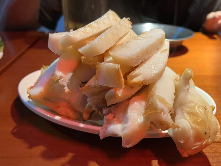  충무로 술집 보스 호프 노포 감성 갑오징어에 생맥주 한잔