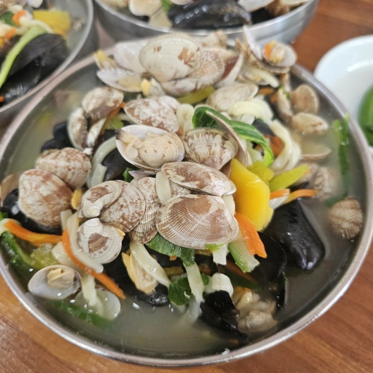 대구 연경동 지묘동 해물 칼국수 맛집 장수칼국수 해물 부추전 대구 연경동 지묘동 해물 칼국수 맛집 장수칼국수 해물 부추전