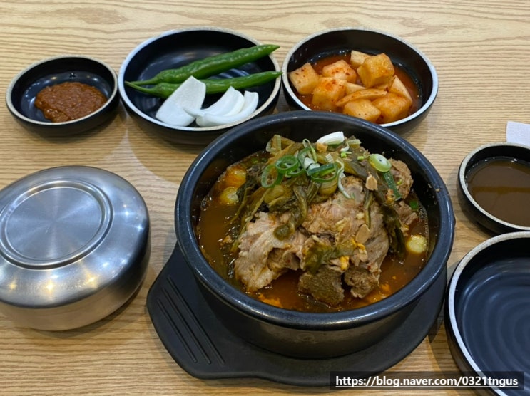  [미사역밥집] 혼밥하기 좋은 감자탕, 뼈해장국 맛집- '덕만이네뼈해장국'