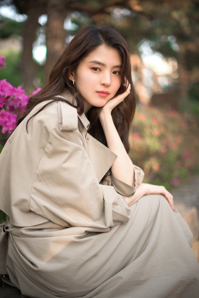 한소희·류준열 결별이 남긴 씁쓸한 뒷맛..."모두에게 상처" 한소희·류준열 결별이 남긴 씁쓸한 뒷맛..."모두에게 상처"