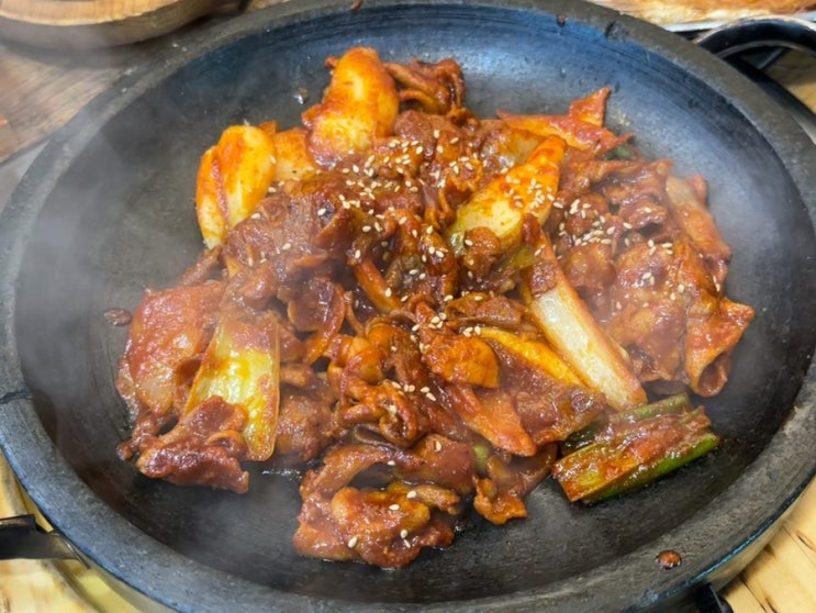 대구 방촌동 돌솥 쌈밥 맛집 탁가네