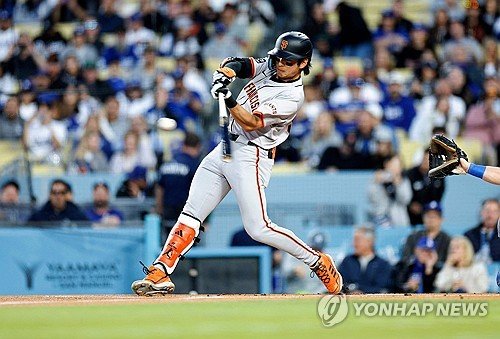 이정후 <b>멀티히트</b> <b>김하성</b> 이틀연속 장타