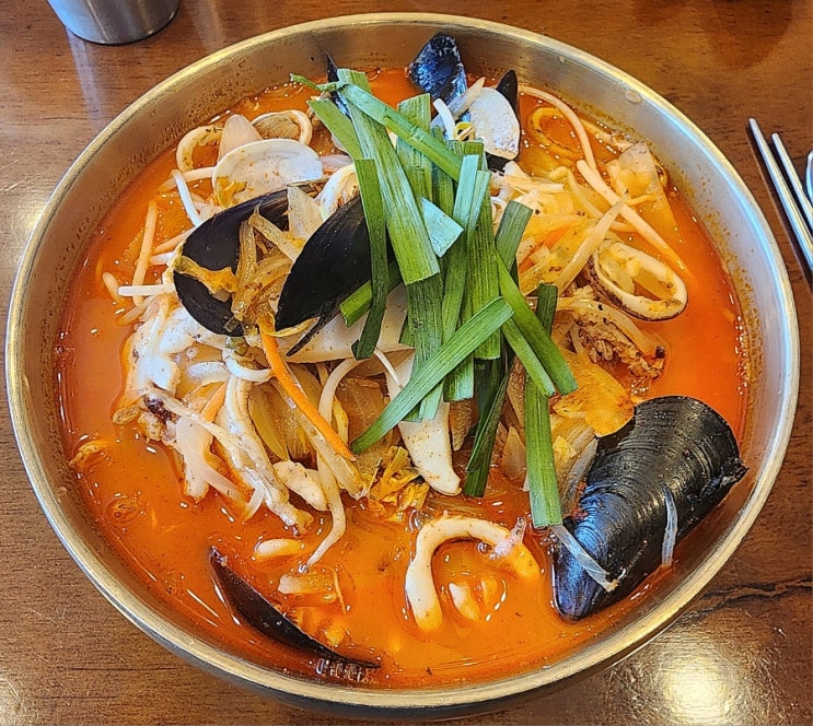  뽕사부 약수점 - 사골맛이 느껴지는 짬뽕? 24시간 운영되는 약수역 근처 신당동 짬뽕집