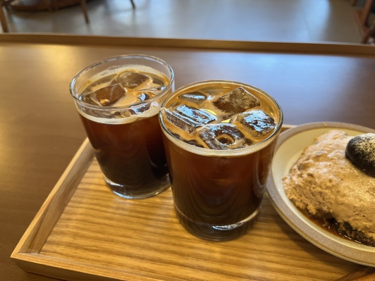  서울 시청역 남대문 대형 카페 가배도 넓고 쾌적한 카페 모임 공간 추천
