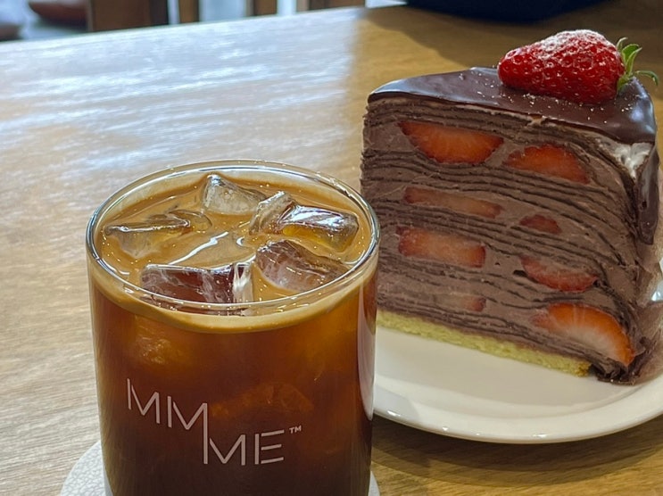  전주 신시가지 한옥 뷰 카페 음미, 타르트 크레이프 케이크 디저트 맛집