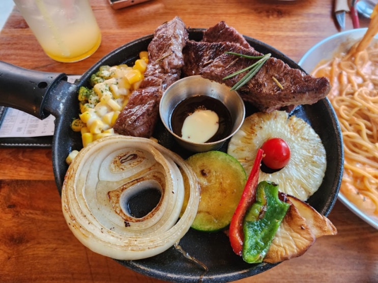  부산명지 스테이크맛집 레스토랑 코지하우스