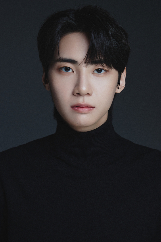 <b>이진혁</b>, 1년 <b>8개월</b> 만에 <b>컴백</b> 확정…새로운 변신 기대