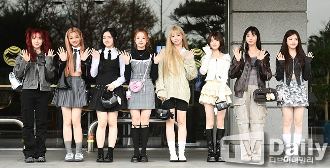 [코토코] / <b>유니스</b> / <b>코토코</b> / 뉴스 기사 사진(출근길) / 러브참... 