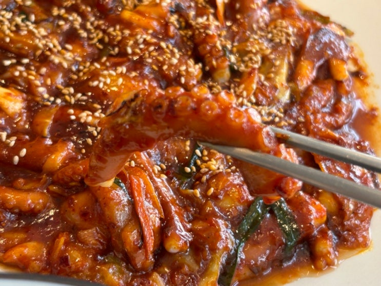  송도 낙지 맛집 으뜸 착한낙지  산낙지로 푸짐하게