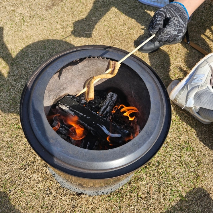 4월 경기도가볼만한곳 위모캠 불멍 캠핑카페