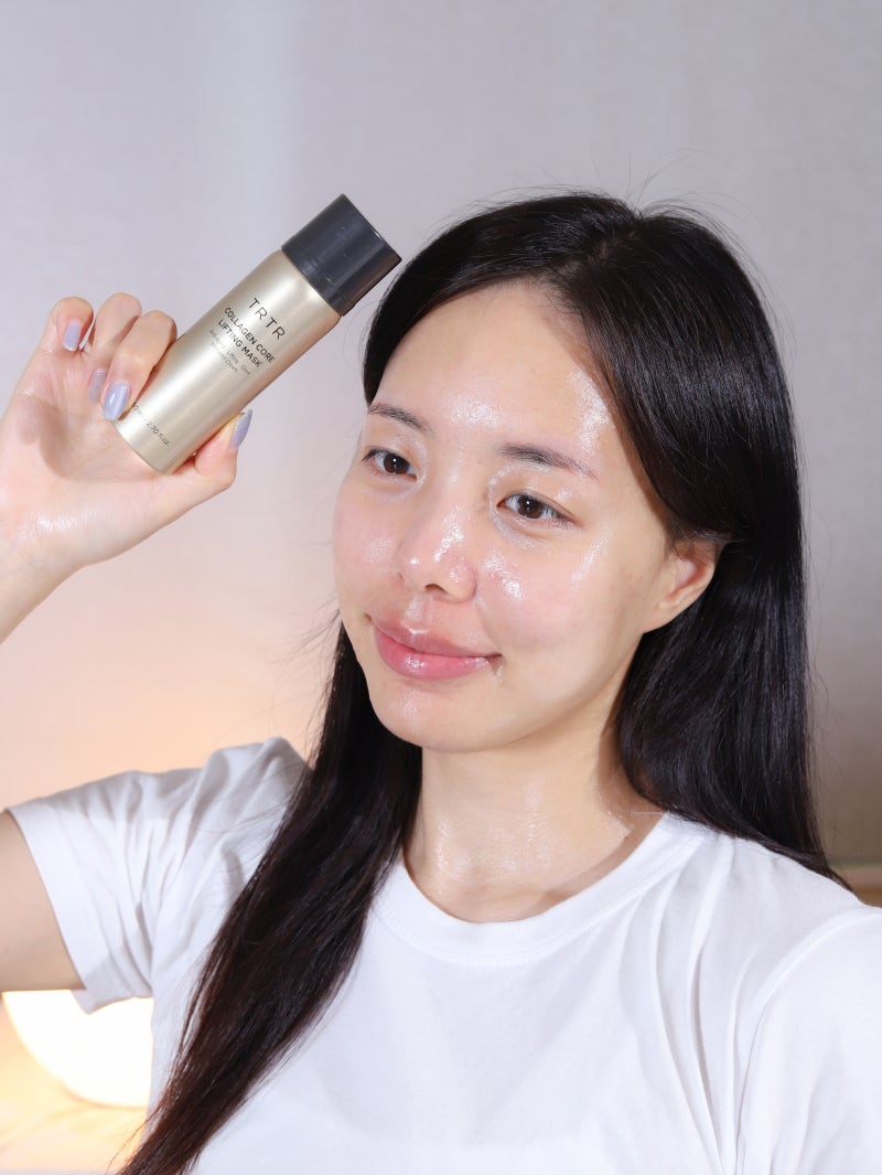 콜라겐명가 티르티르 압도적 피부 코어 리프팅 탱글 버블로 안티에이징 완성