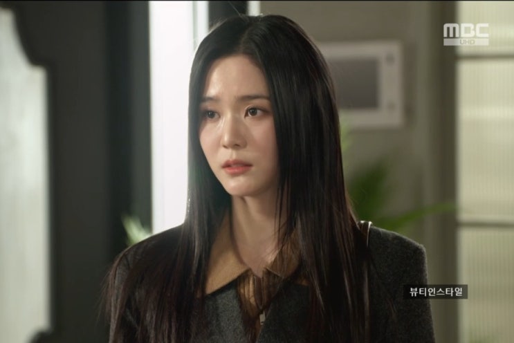 세 번째 결혼 111회 오세영(강세란)옷 갈색 니트집업 회색 자켓 패션
