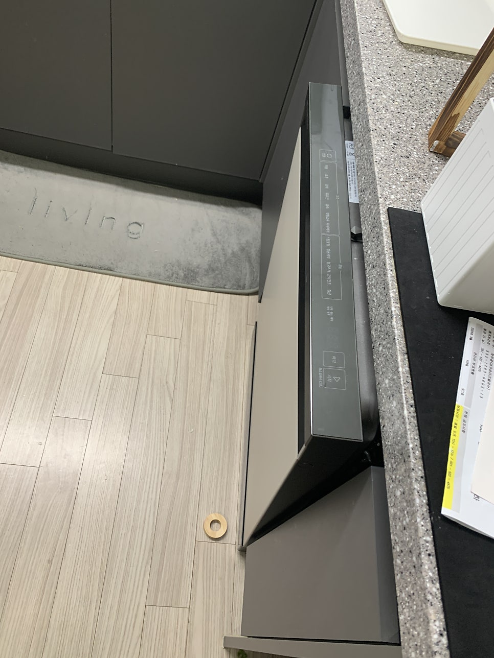 식기세척기 철거 후 싱크대 하부장 수납장 제작 전문