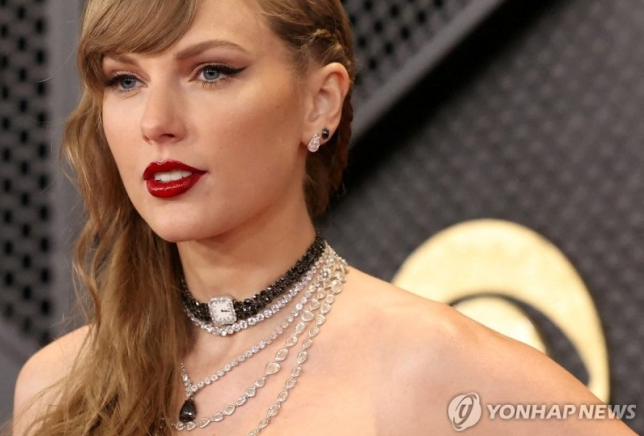 <b>테일러 스위프트</b> 35세에 노래 ·공연만으로 <b>억만장자</b> 합류 재산... 