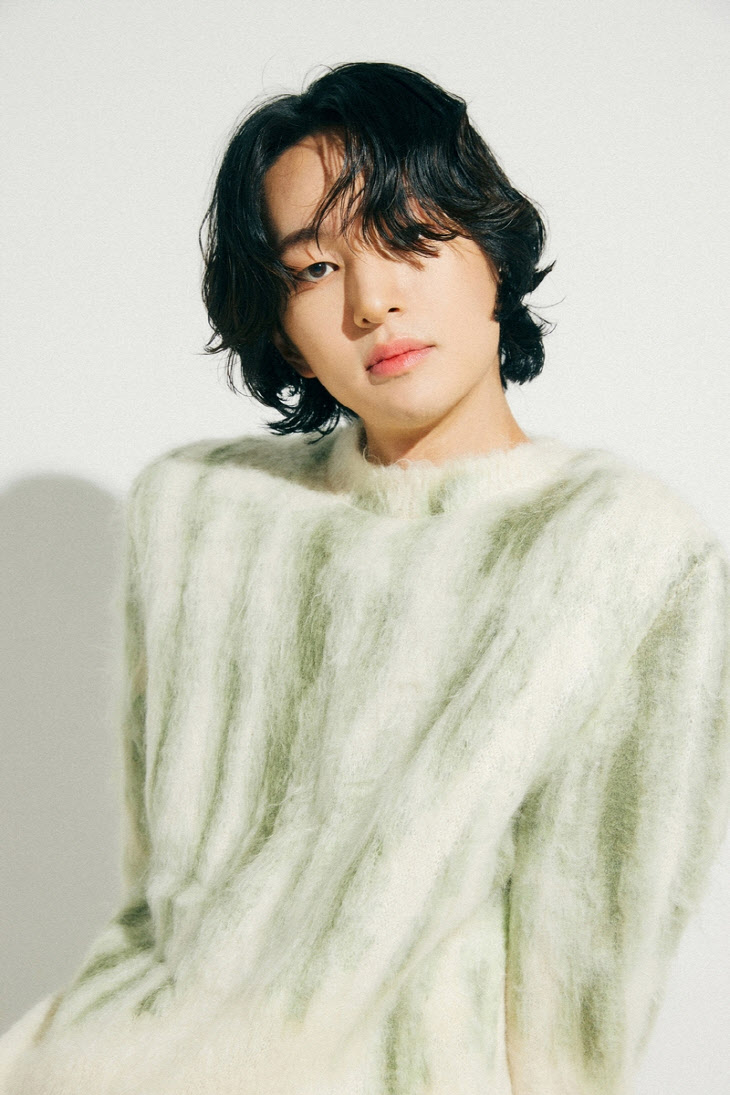SM 떠난 샤이니 <b>온유</b>, <b>신생 그리핀</b>엔터 '새 출발'