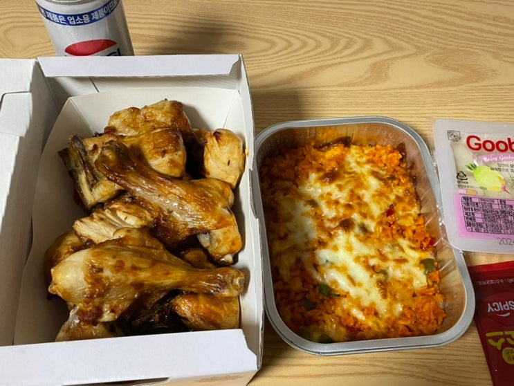 주안동 굽네치킨 오리지널 치킨과 볼케이노 치즈치밥 주안1호점에서 주문했어요