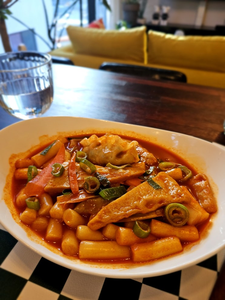  떡볶이밀키트 추천, '방아떡볶이'로 맛있는 한끼 해결하기