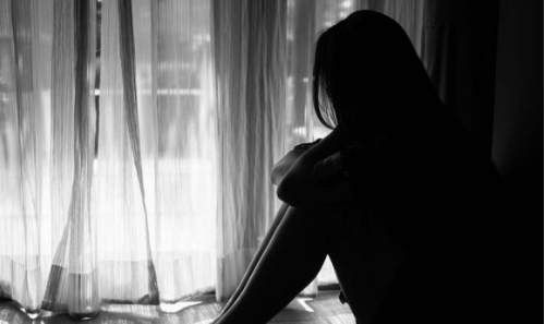 송하윤·<b>전종서</b> 잇단 학폭 의혹에 연예계 '발칵' 왜 연예인 학폭... 