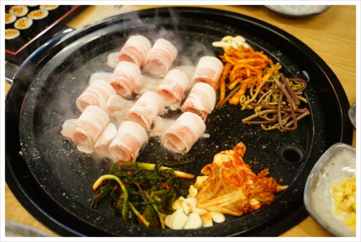  수원역 고기집 대패마켙 수원역점 소 돼지 오리까지 한자리에서
