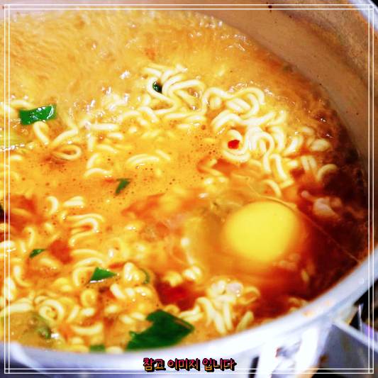  이만기 동네한바퀴 : 용산 효창공원 라면전문점의 라면과 짜파게티 비빔면 맛집 새로운 발견