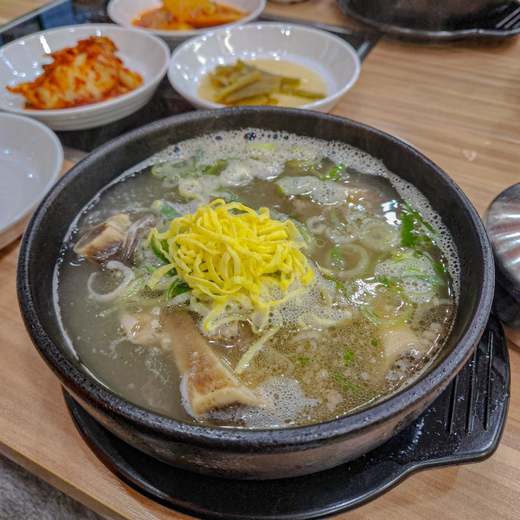  울산 갈비탕 맛집 신비면옥 울산삼산점 거대갈비탕 한사발