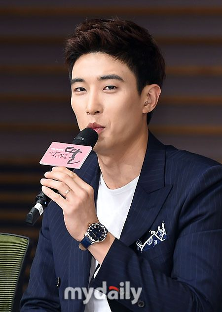 <b>강경준</b>, 상간남 <b>소송 합의</b> 불발