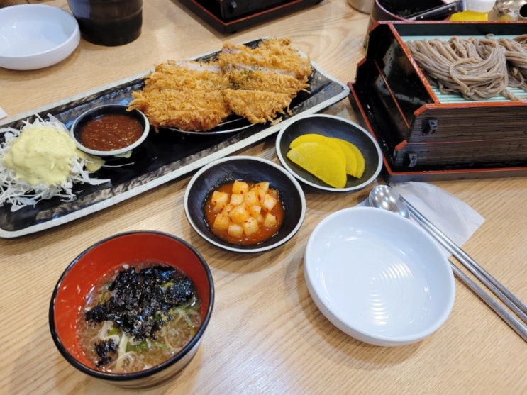  세종 호수공원 맛집 생등심돈까스와 메밀국수가 맛있는 곳 광화문미진 추천