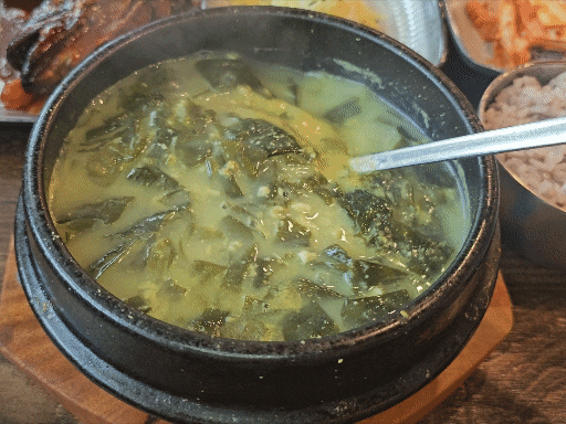  이대목동병원 후문 맛집 보돌미역 이대목동점 든든한 미역국 한 끼