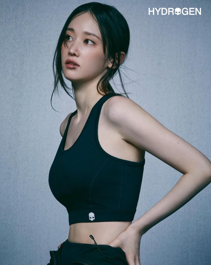 "학폭 말리던 친구" 전종서, 옹호글 등장...새국면 맞아 "학폭 말리던 친구" 전종서, 옹호글 등장...새국면 맞아