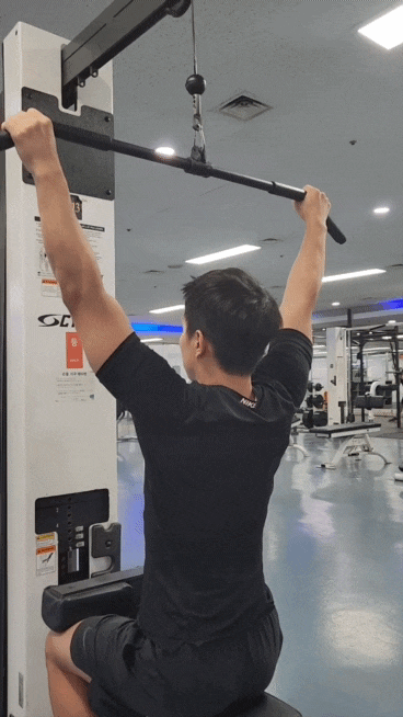  우만동pt 렛풀다운 넓은등근 자극 잘 느껴지게 하는 방법