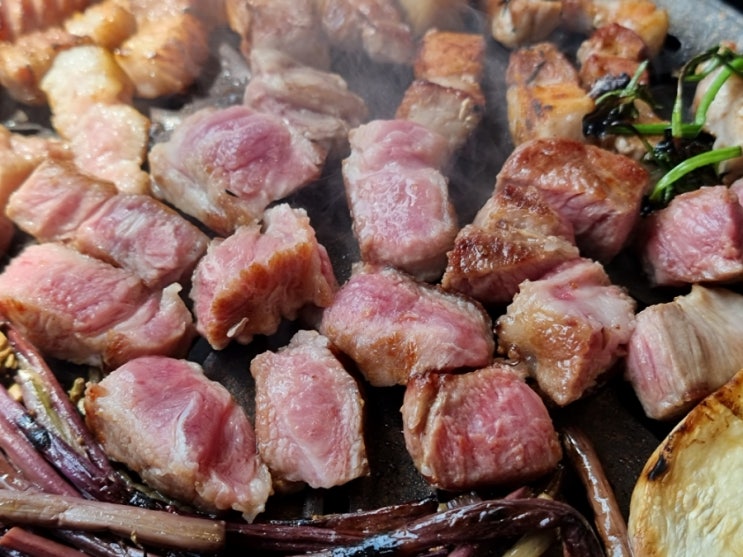 김포 운양동맛집 구공숙성돼지에서 삼겹살과 목살 푸짐하게 즐겼어요! 카페거리 맛집 인정! 김포 운양동맛집 구공숙성돼지에서 삼겹살과 목살 푸짐하게 즐겼어요! 카페거리 맛집 인정!