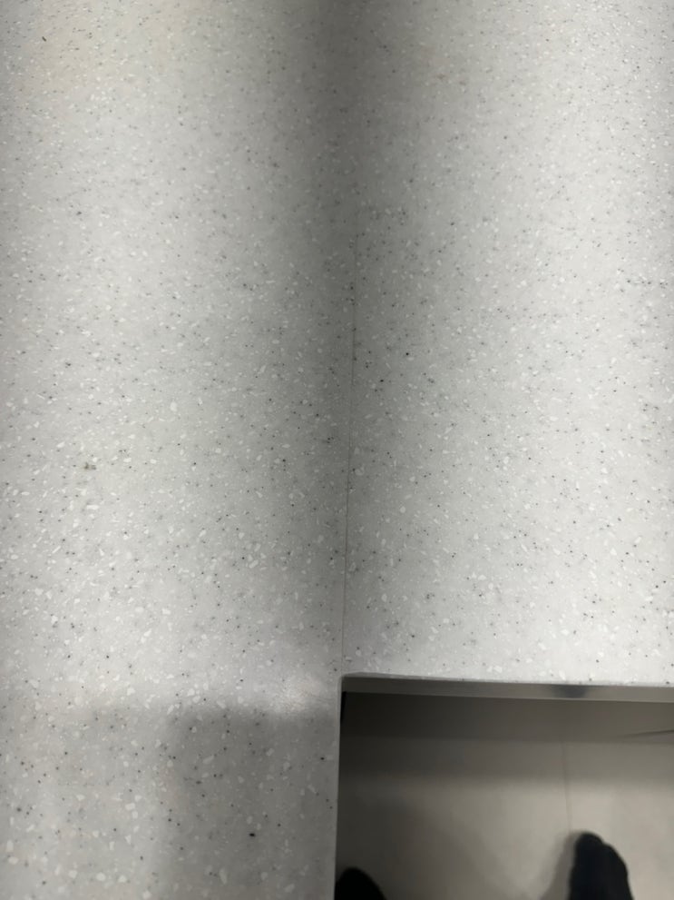  주방상판 대리석실금 복원업체