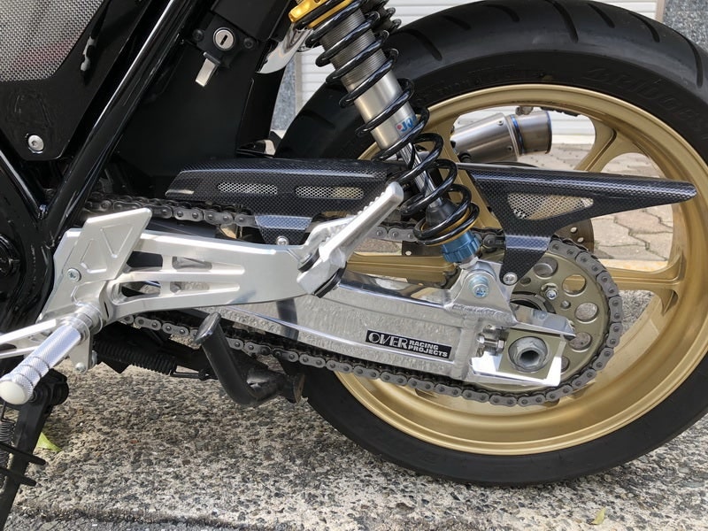 CB1100EX 오버레이싱 스윙암, 순정스윙암
