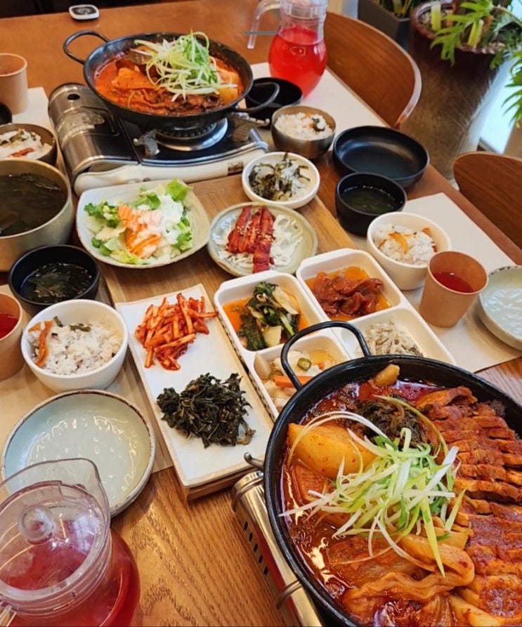  경기광주한정식 고미꽃시래 허형만백반기행에서 맛집으로 인장한곳