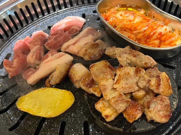  용인 역북동 고기집 조개탕 꽃게순두부탕 목살 삼겹살 맛집 - 고기원칙